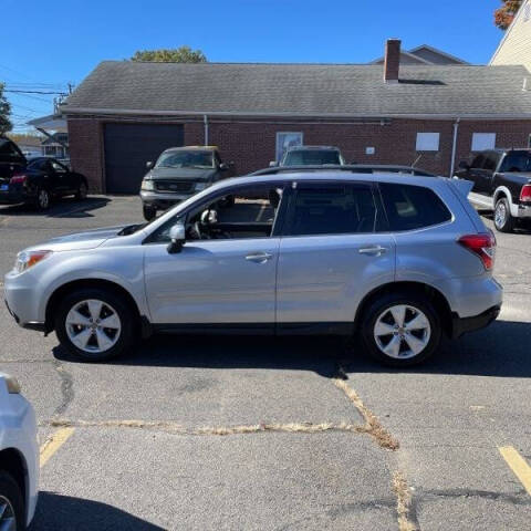 2015 Subaru Forester for sale at Green Light Auto in Bridgeton, NJ