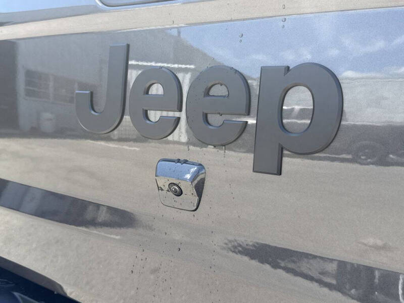 2026 Jeep Gladiator Sahara