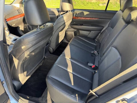 2011 Subaru Outback 2.5i Limited