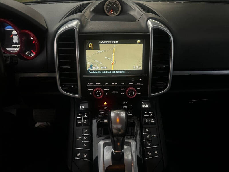 2016 Porsche Cayenne