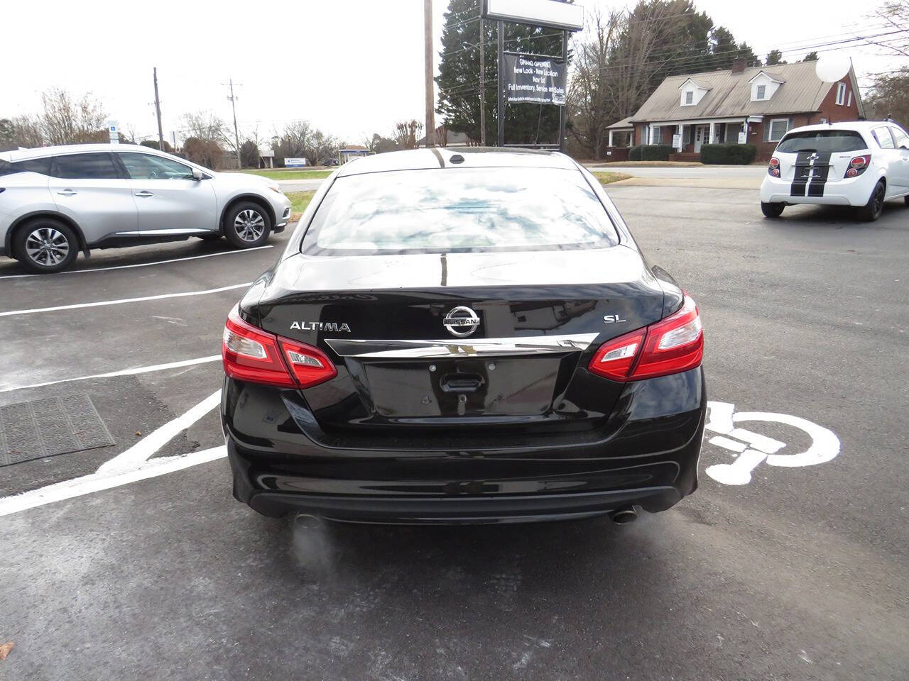 2017 Nissan Altima for sale at Colbert's Auto Outlet in Hickory, NC