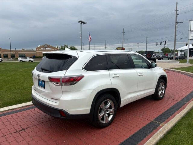 2016 Toyota Highlander