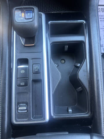 2022 Nissan Pathfinder S