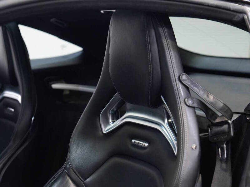 2017 Mercedes-Benz AMG GT