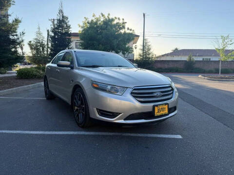 2017 Ford Taurus SEL