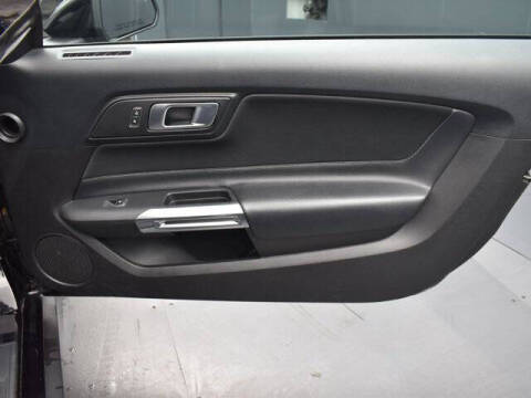 2022 Ford Mustang EcoBoost