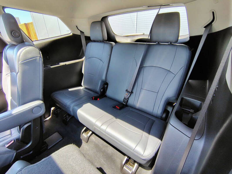 2018 Buick Enclave Essence