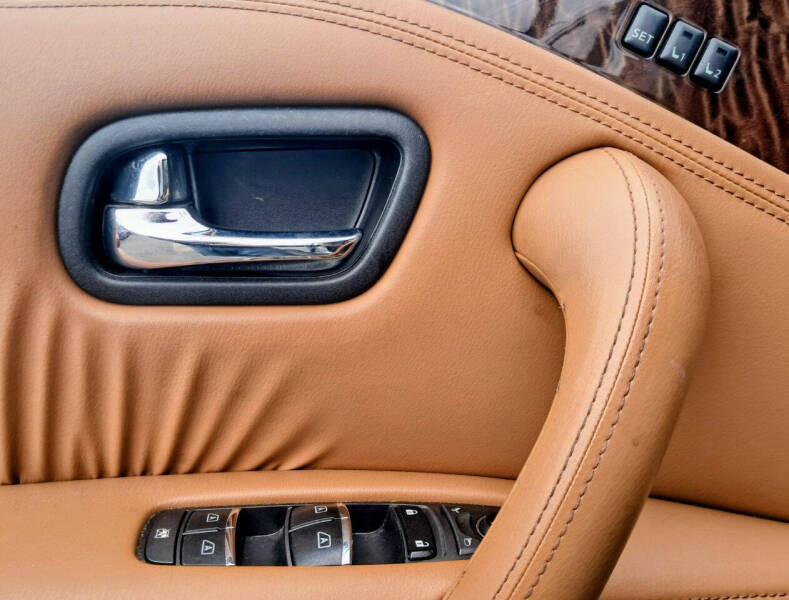 2017 Nissan Armada Platinum
