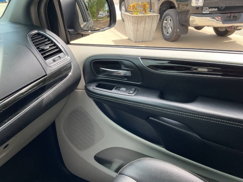 2016 Dodge Grand Caravan SXT
