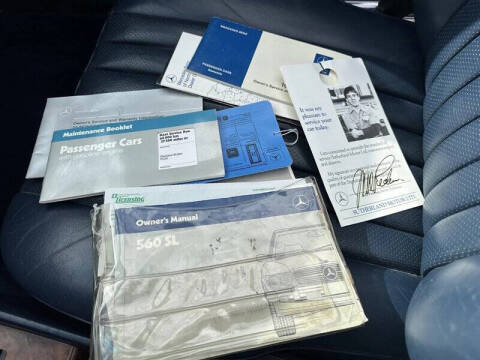 1986 Mercedes-Benz 560-Class 560 SL