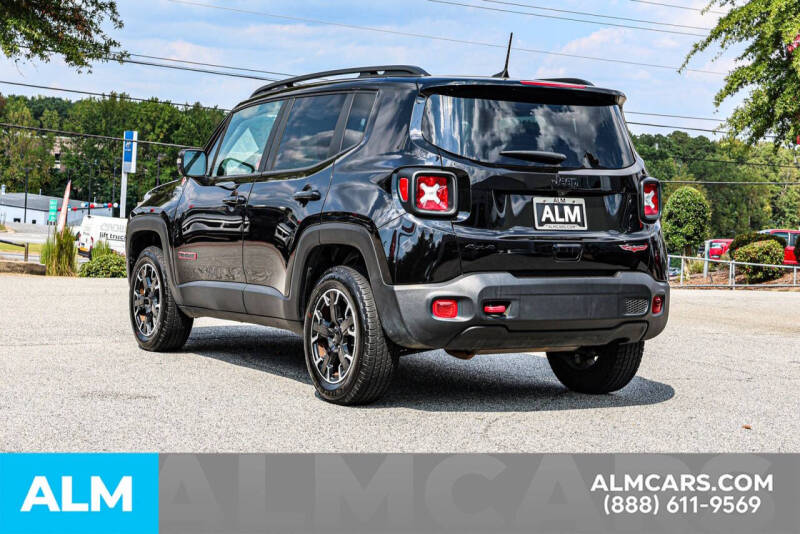 2023 Jeep Renegade Trailhawk