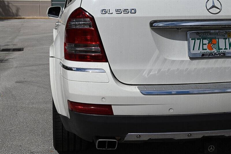 2009 Mercedes-Benz GL-Class 16