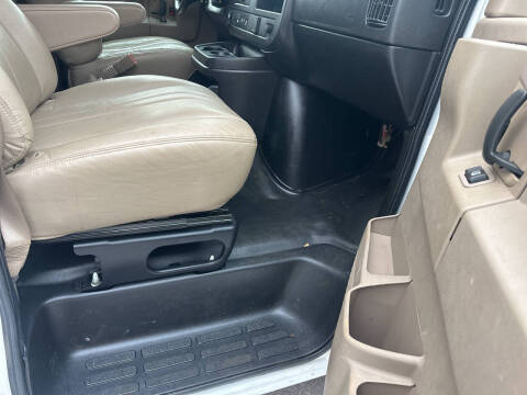 2020 Chevrolet Express 2500