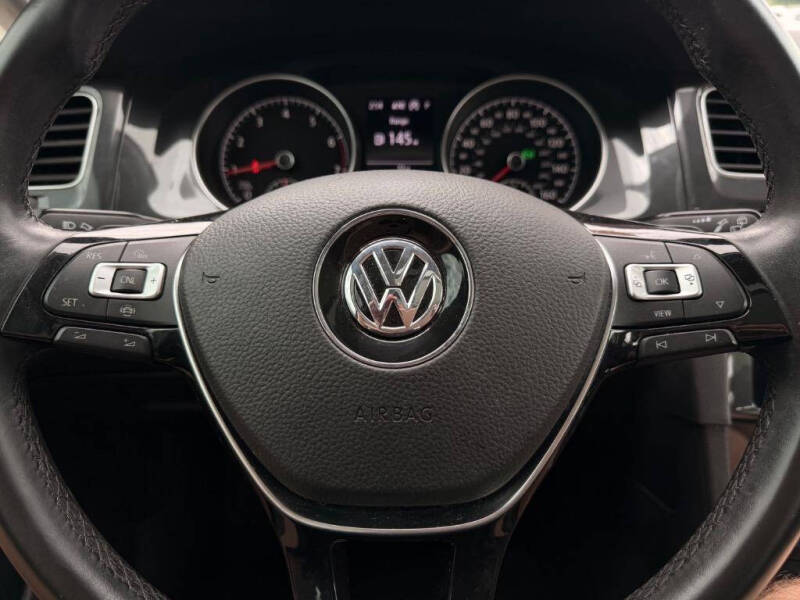 2019 Volkswagen Golf