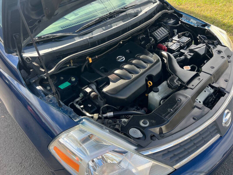 2007 Nissan Versa 1.8 SL