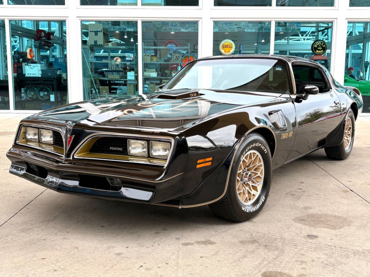 1977 Pontiac Firebird 2