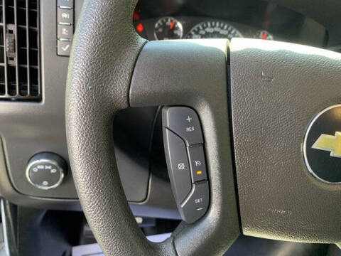 2024 Chevrolet Express 2500