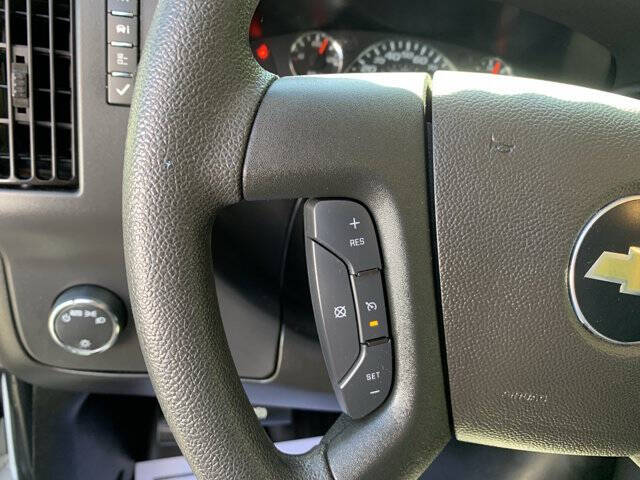 2024 Chevrolet Express 2500