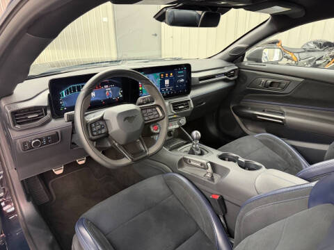 2024 Ford Mustang Dark Horse