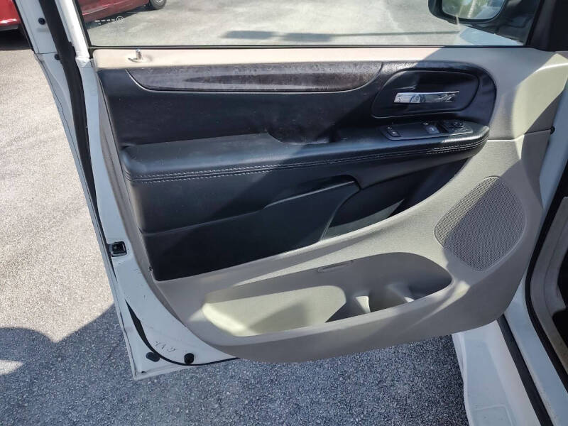 2014 Dodge Grand Caravan SE