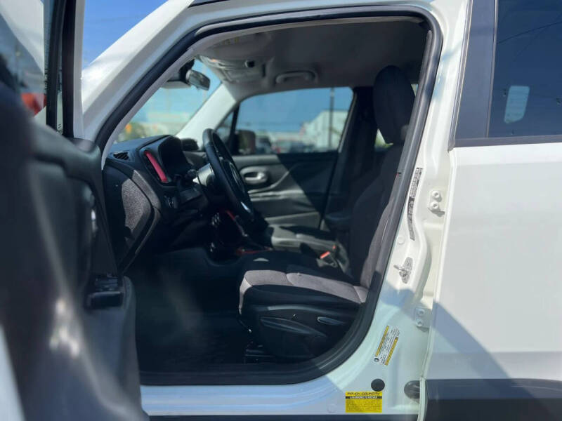 2015 Jeep Renegade Trailhawk