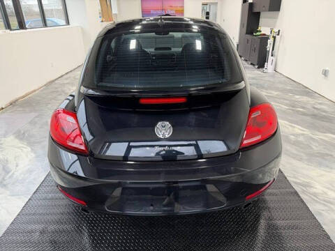 2012 Volkswagen Beetle Black Turbo PZEV
