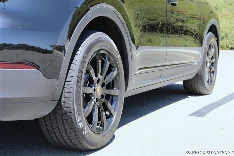 2019 Porsche Cayenne S