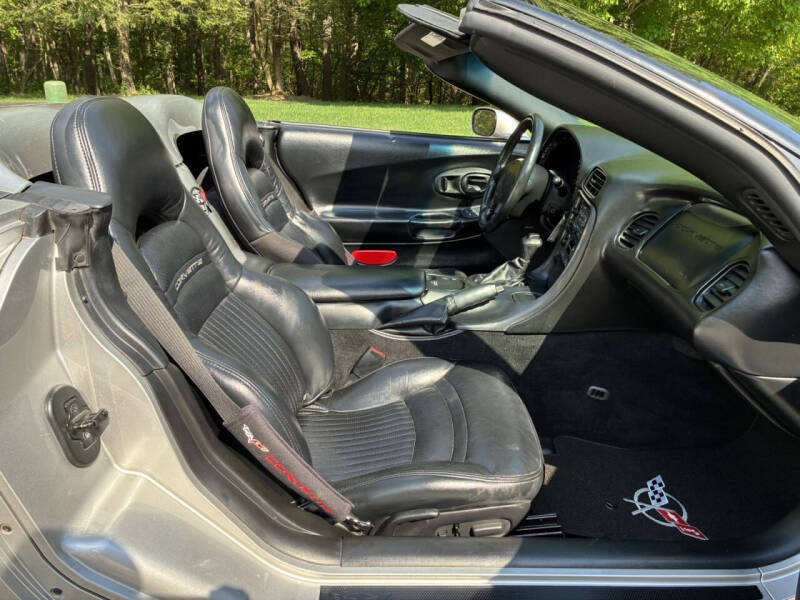 2004 Chevrolet Corvette
