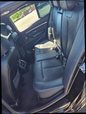 2017 BMW 3 Series 330i