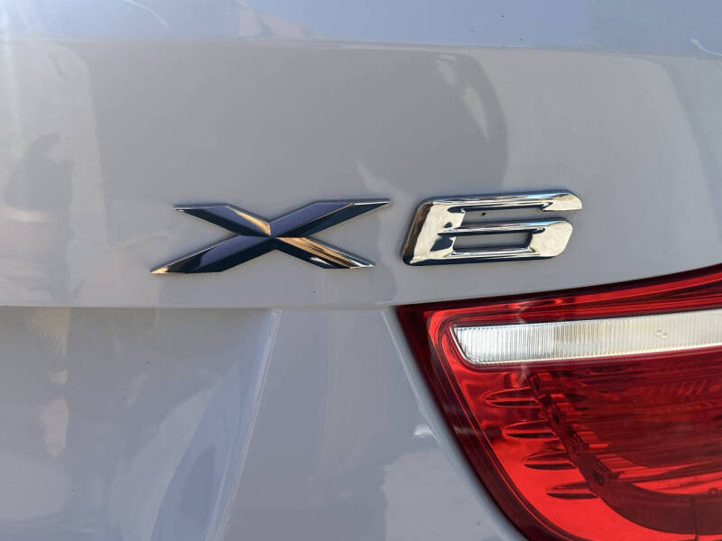 2011 BMW X6 xDrive50i