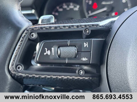 2024 Porsche Macan T