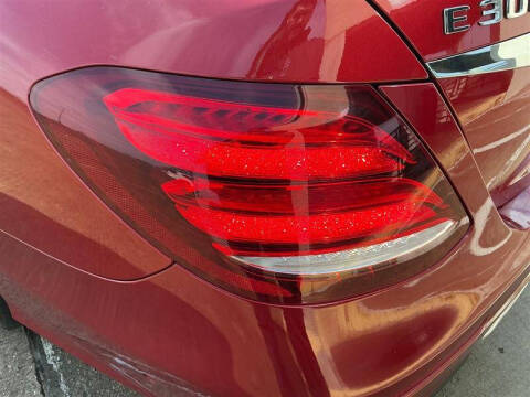 2017 Mercedes-Benz E-Class E 300 4MATIC
