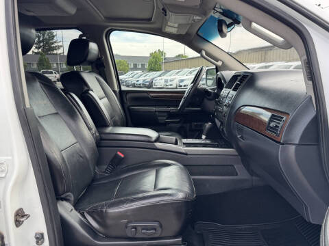 2013 Nissan Armada Platinum
