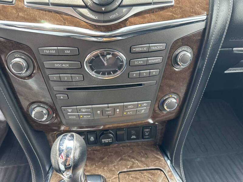 2017 Infiniti QX80