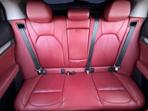 2018 Alfa Romeo Stelvio Sport