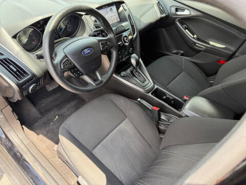 2017 Ford Focus SEL