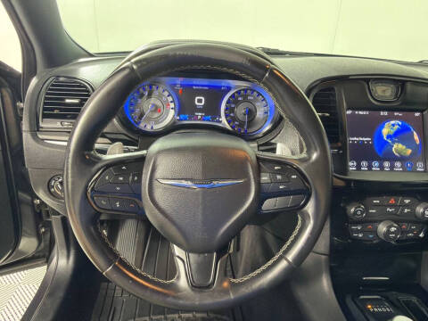 2018 Chrysler 300 S