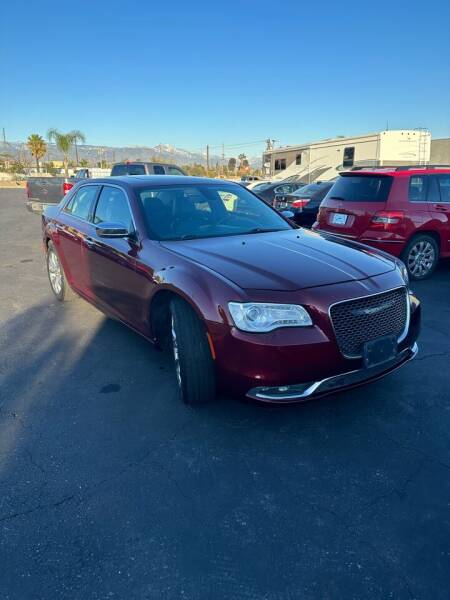 2019 Chrysler 300 for sale at Cars Landing Inc. in Colton CA