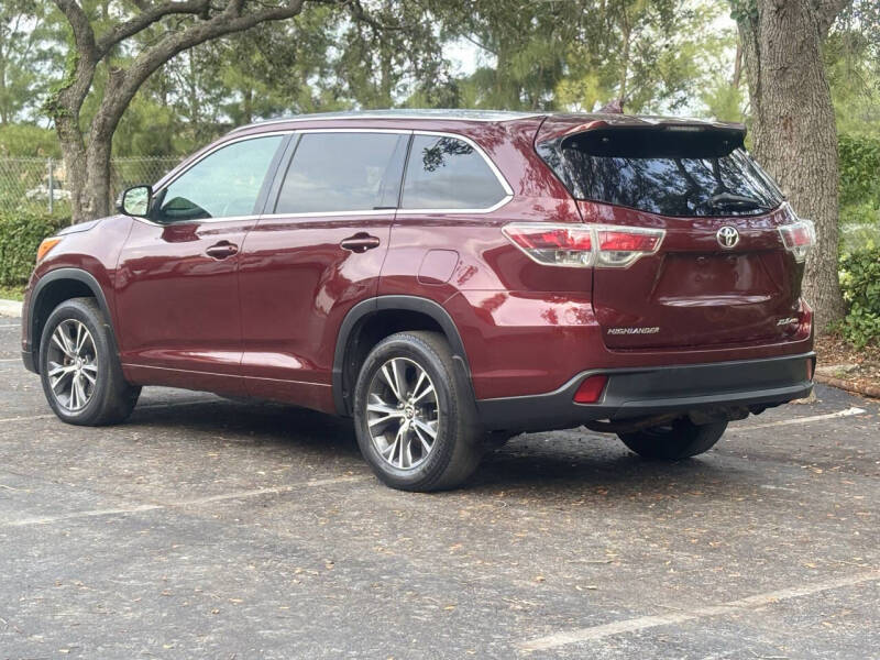 2016 Toyota Highlander XLE