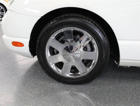 2002 Ford Thunderbird Deluxe