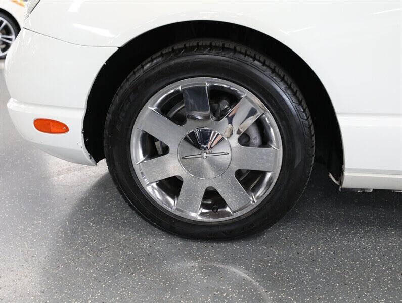 2002 Ford Thunderbird Deluxe