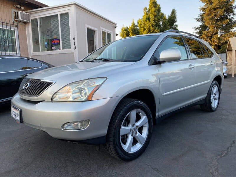 2005 Lexus RX 330 for sale at Ronnie Motors LLC in San Jose CA