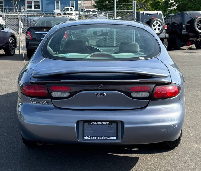 1999 Ford Taurus SE