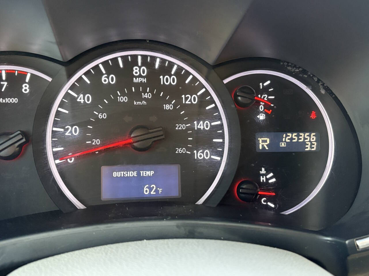 Lt. Gray 2011 Nissan Quest 3.5 SV 3.5 SV 4dr Mini-Van 44