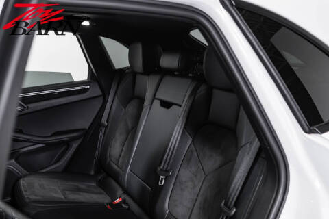 2021 Porsche Macan