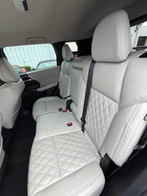 2022 Mitsubishi Outlander SEL