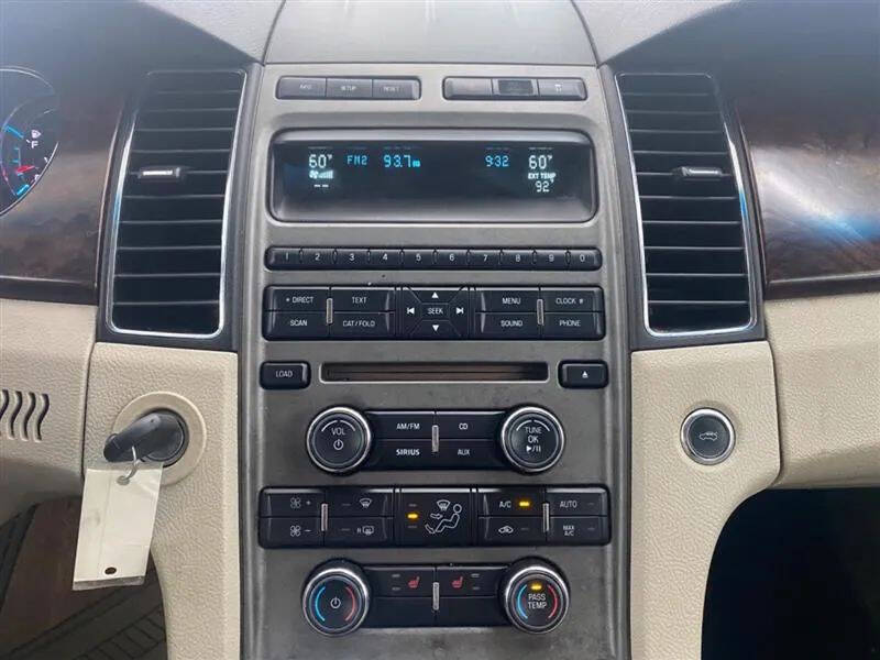 2010 Ford Taurus SEL