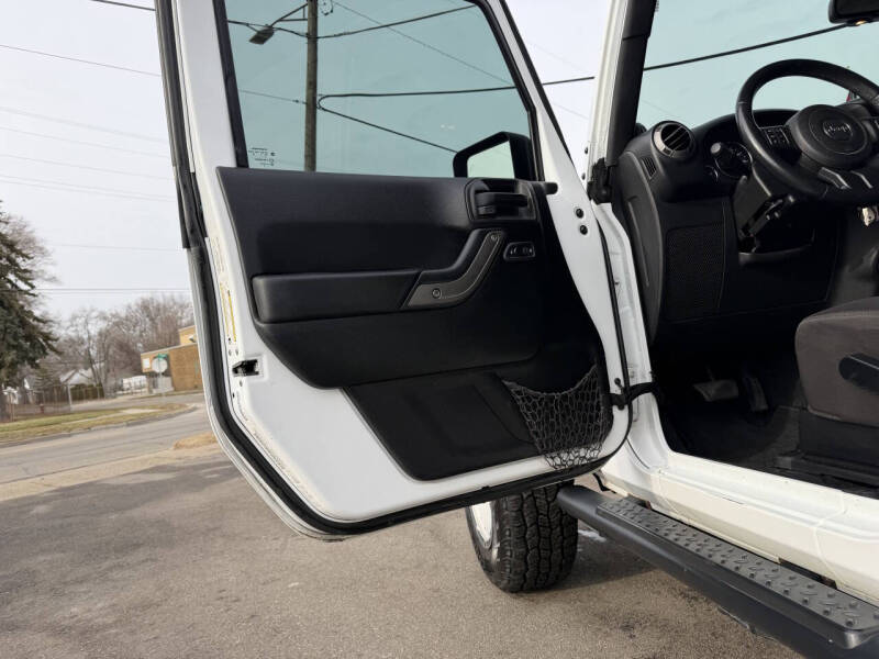 2013 Jeep Wrangler Freedom Edition