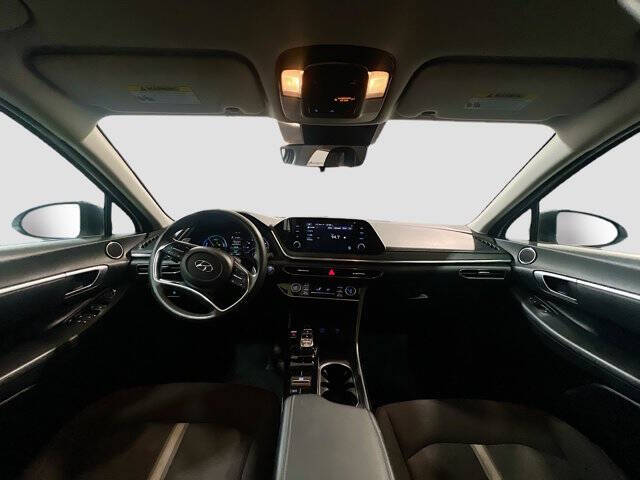 2022 Hyundai Sonata Hybrid Blue