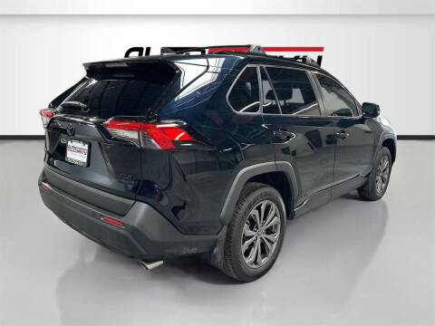 2024 Toyota RAV4 Hybrid XLE Premium